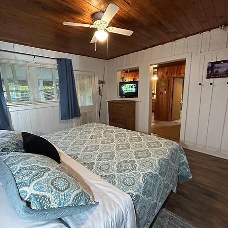 Mountain Lake Cottages Hendersonville Bagian luar foto