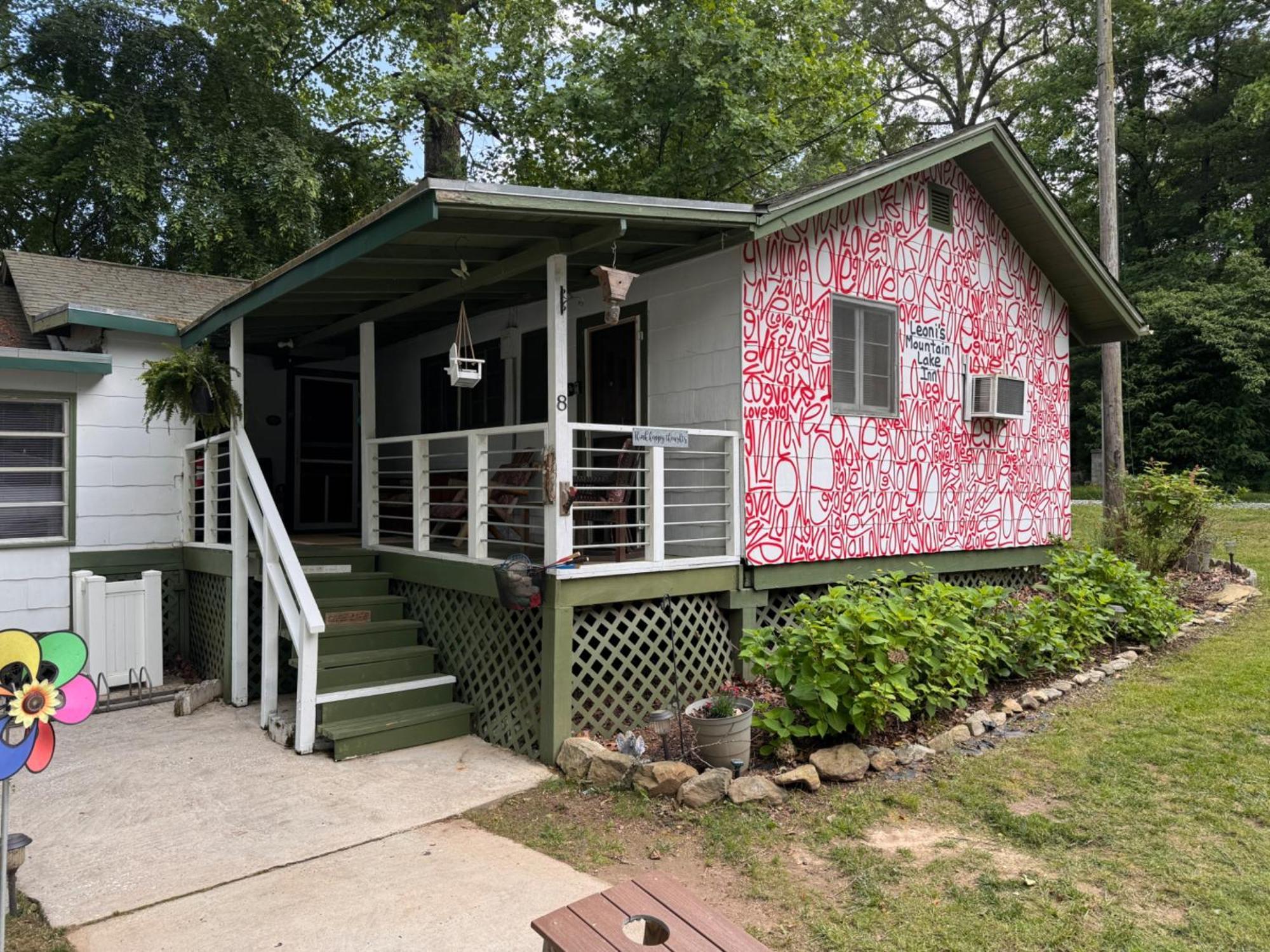 Mountain Lake Cottages Hendersonville Bagian luar foto