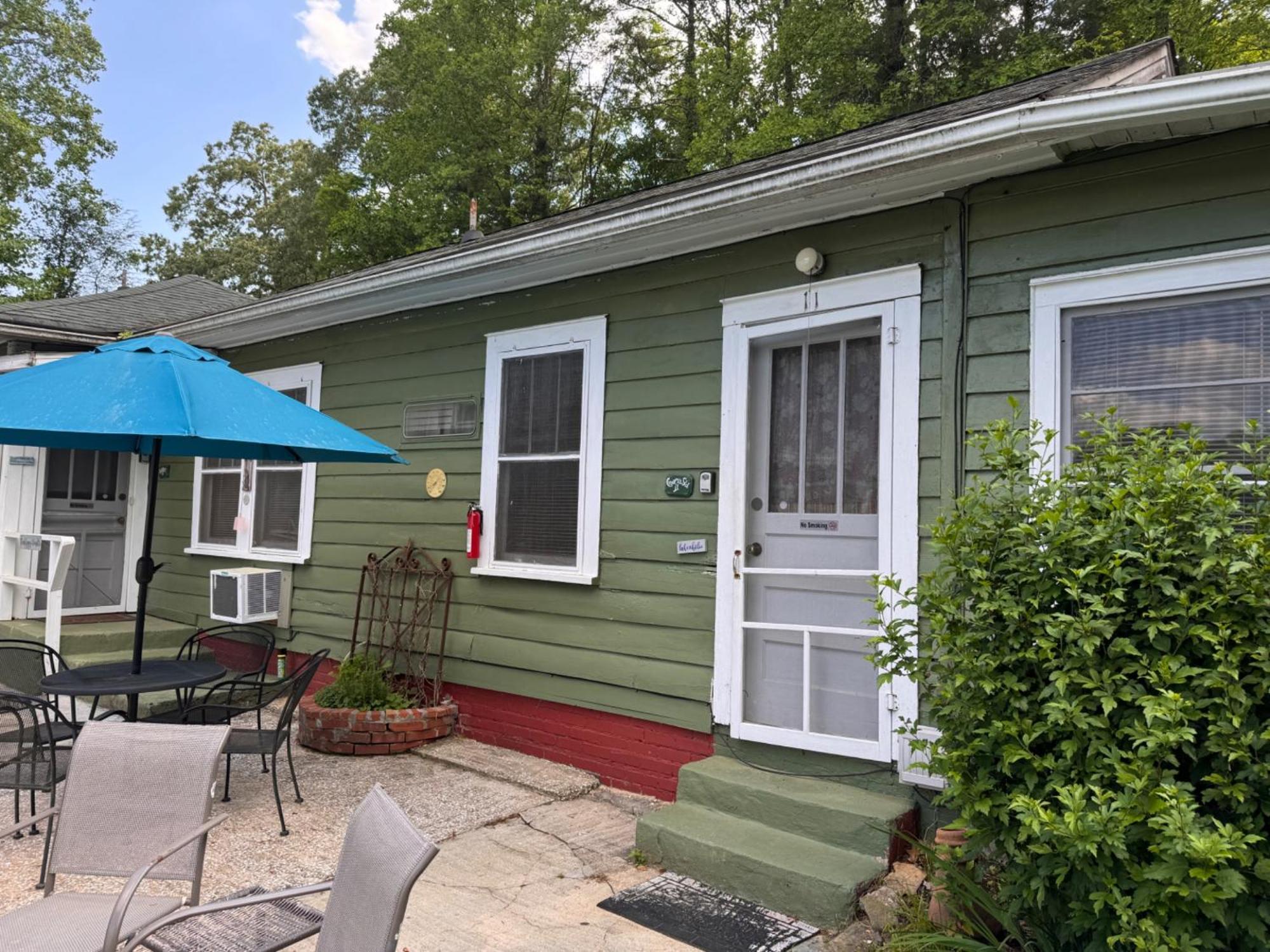 Mountain Lake Cottages Hendersonville Bagian luar foto