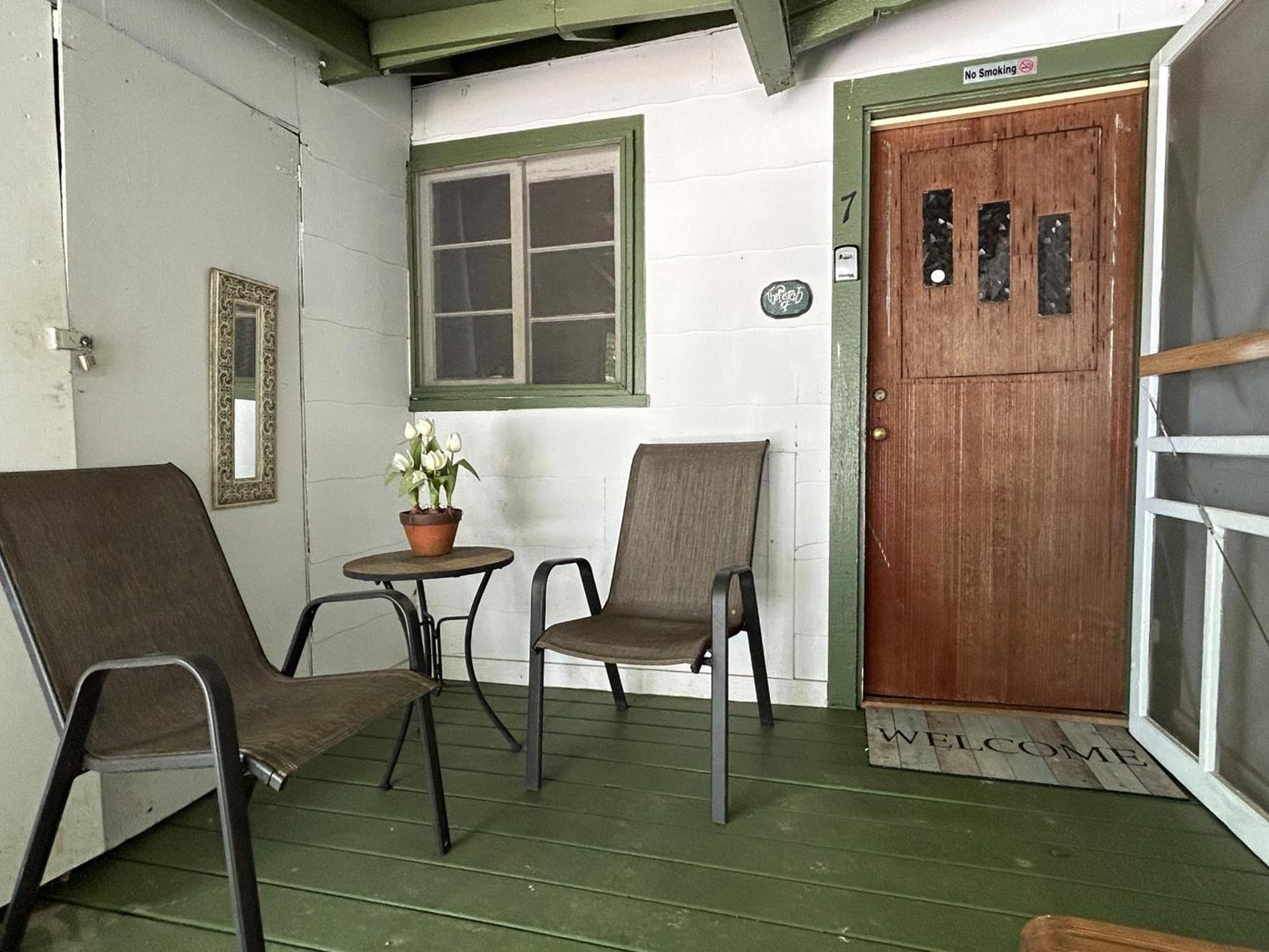 Mountain Lake Cottages Hendersonville Bagian luar foto
