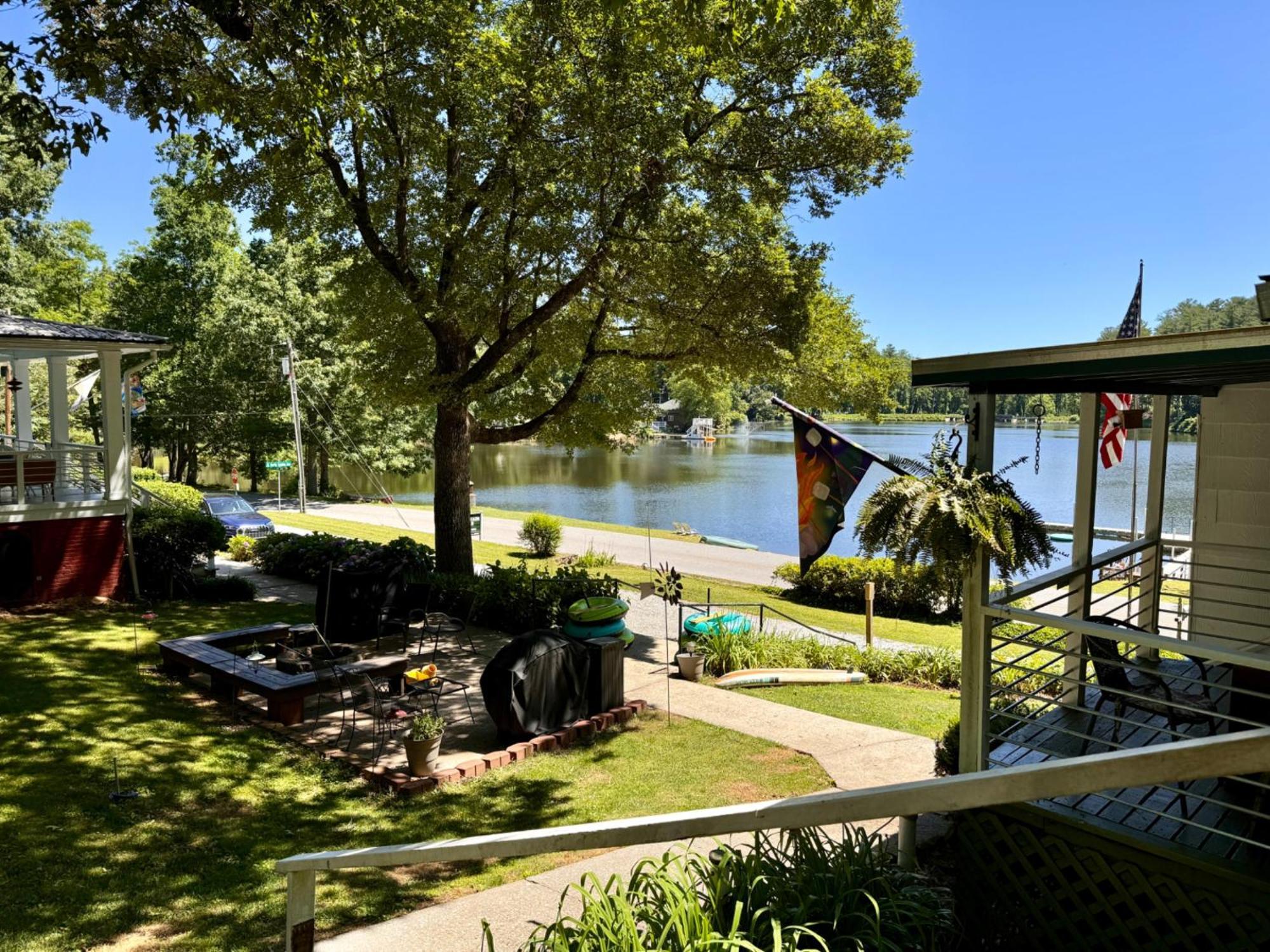 Mountain Lake Cottages Hendersonville Bagian luar foto