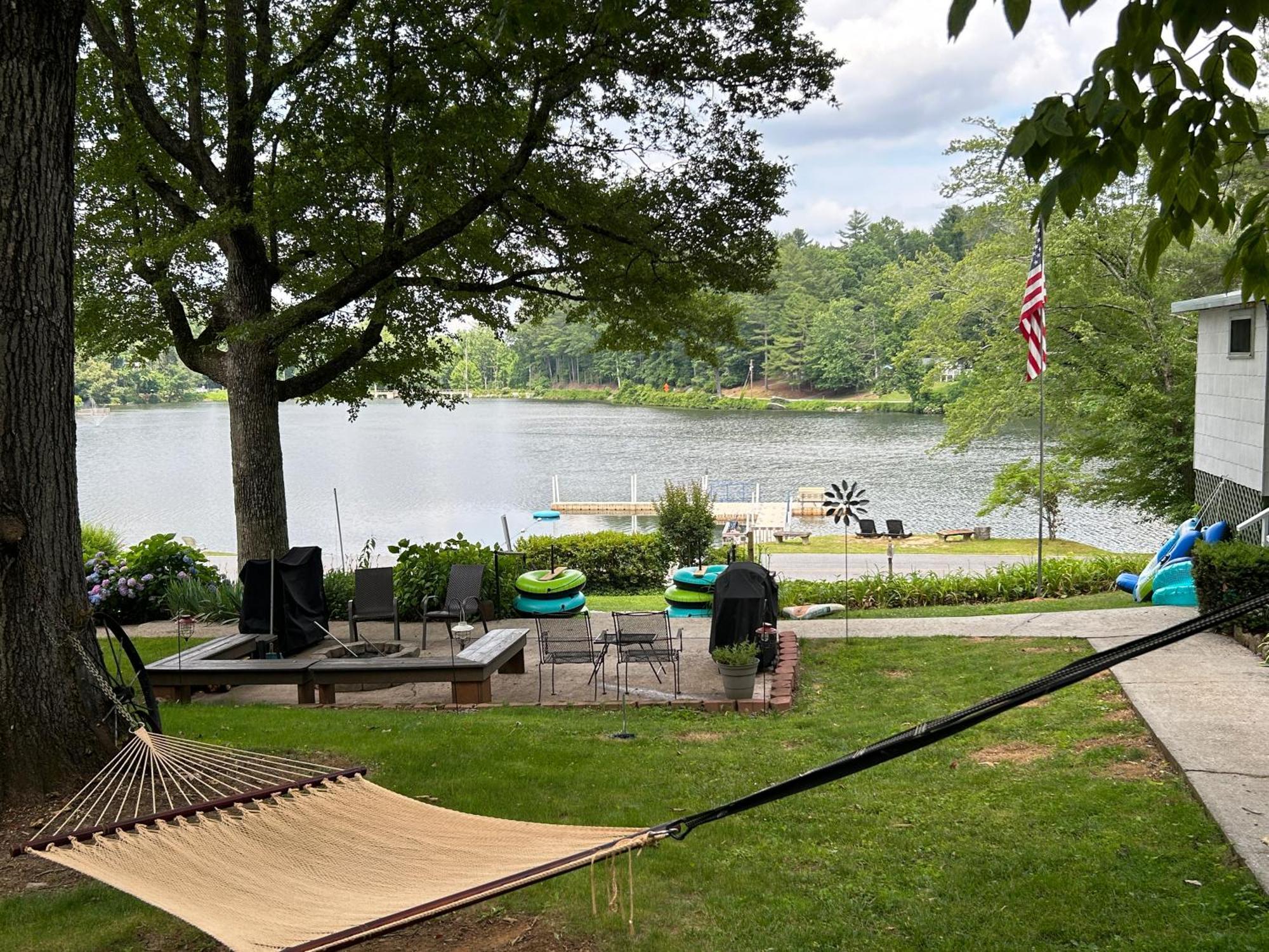 Mountain Lake Cottages Hendersonville Bagian luar foto